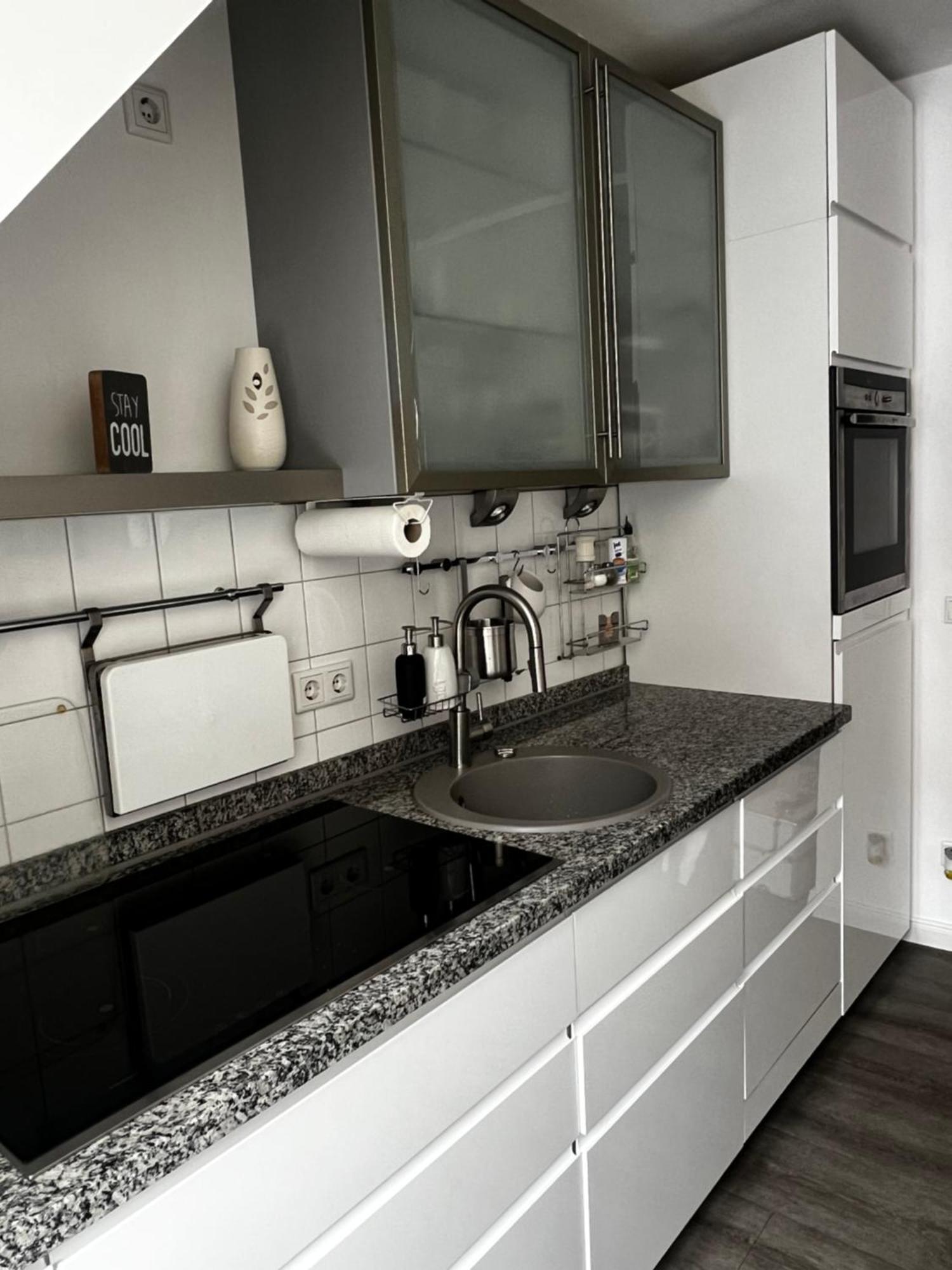 Moderne Galeriewohnung Mit Balkon Und Stellplatz Am Wenigemarkt Эрфурт Экстерьер фото
